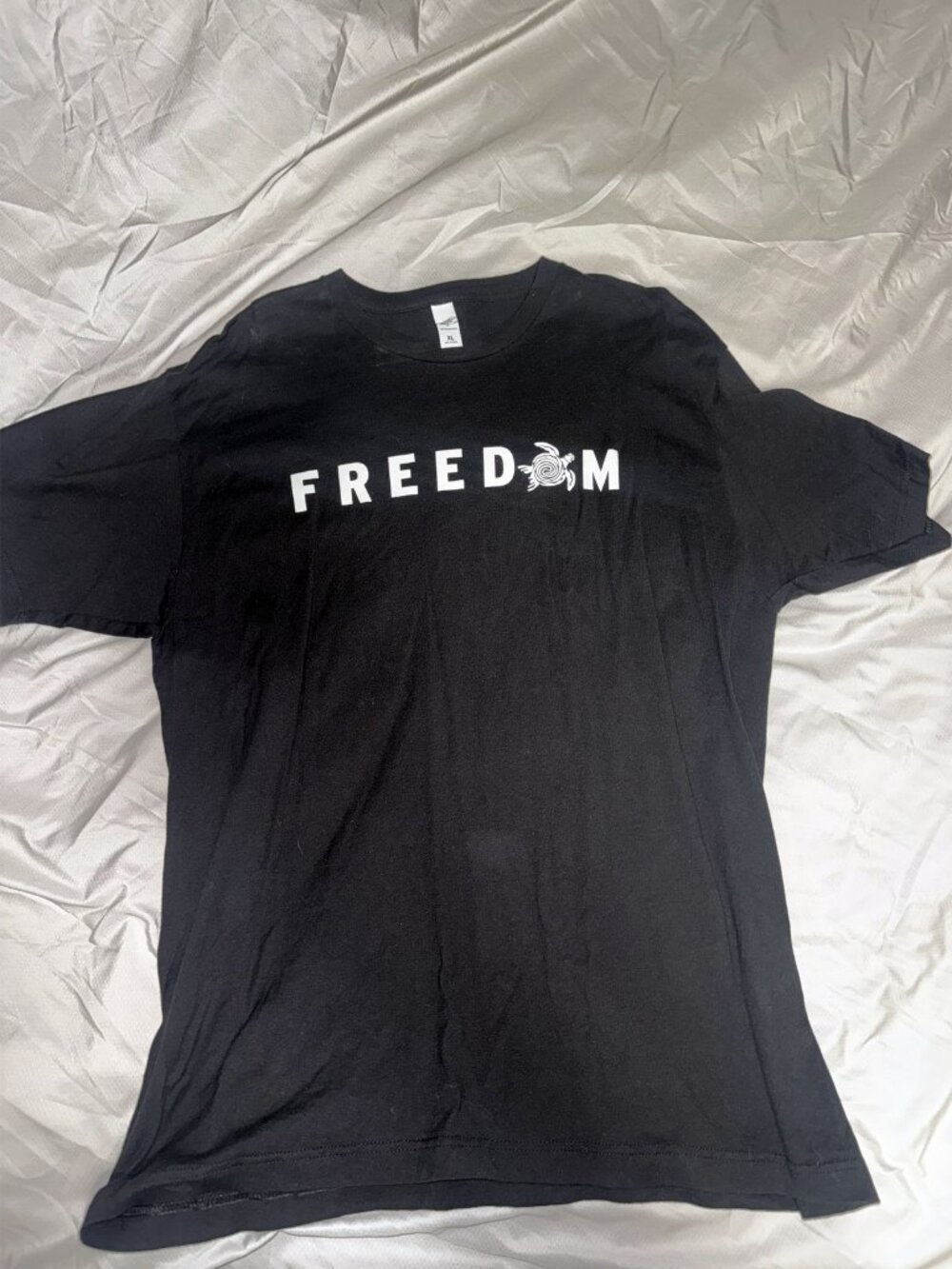 Tultex Freedom Graphic T-Shirt Mens XL Black Short Sleeve 100% Cotton Crew Neck
